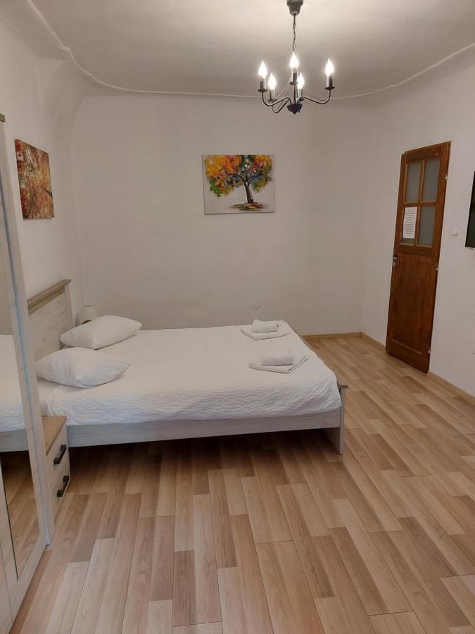 Poet Pastior Residence Сібіу Екстер'єр фото