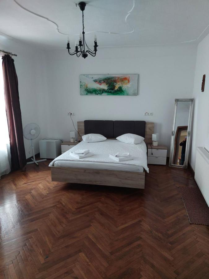 Poet Pastior Residence Сібіу Екстер'єр фото