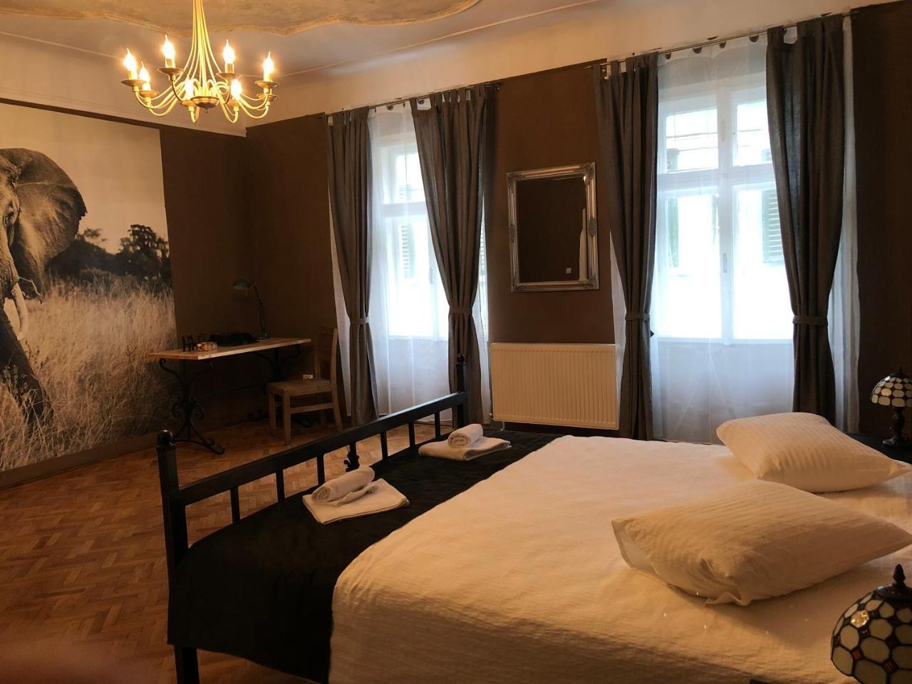 Poet Pastior Residence Сібіу Екстер'єр фото